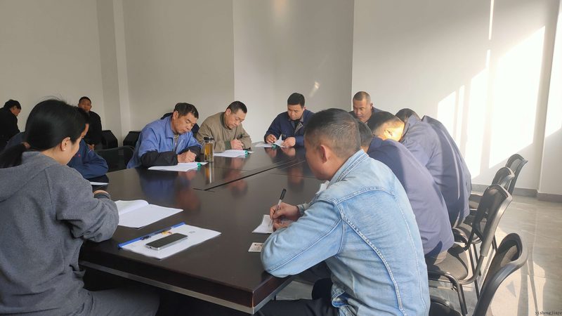 师资力量是企业培训品牌口碑的又一重要指标。优秀的师资团队应具备以下条件：