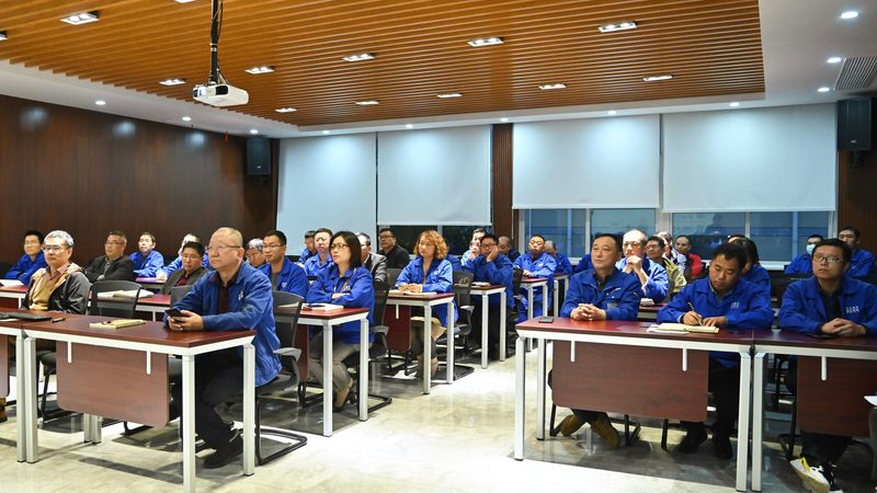 建造师培训资料，安装工程专用？揭秘自学安装工程师的必备宝典**